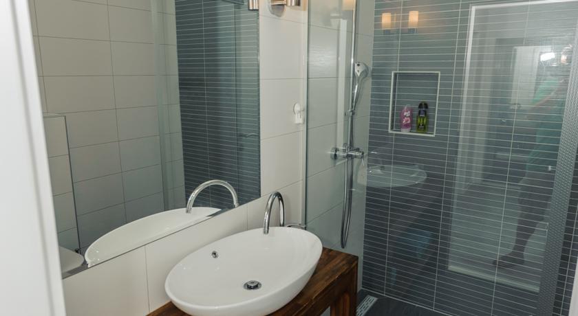 Dadule Apartments Podstrana Bilik gambar