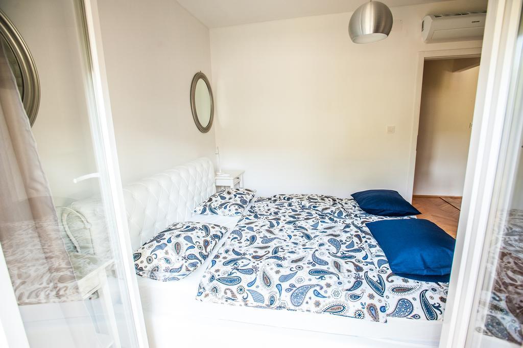 Dadule Apartments Podstrana Luaran gambar